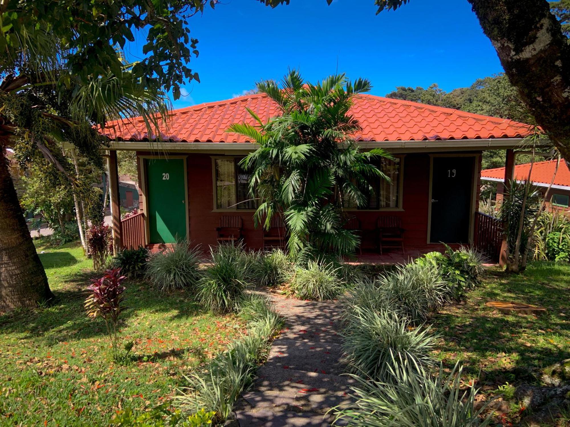 Hotel Montana Monteverde Exterior photo