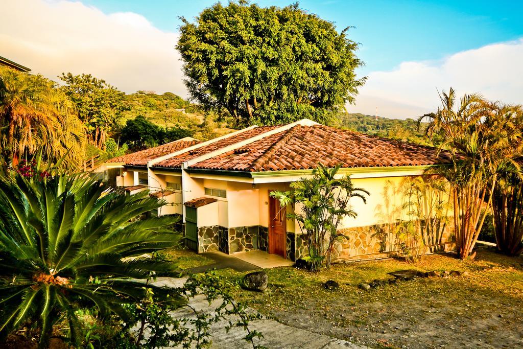 Hotel Montana Monteverde Exterior photo